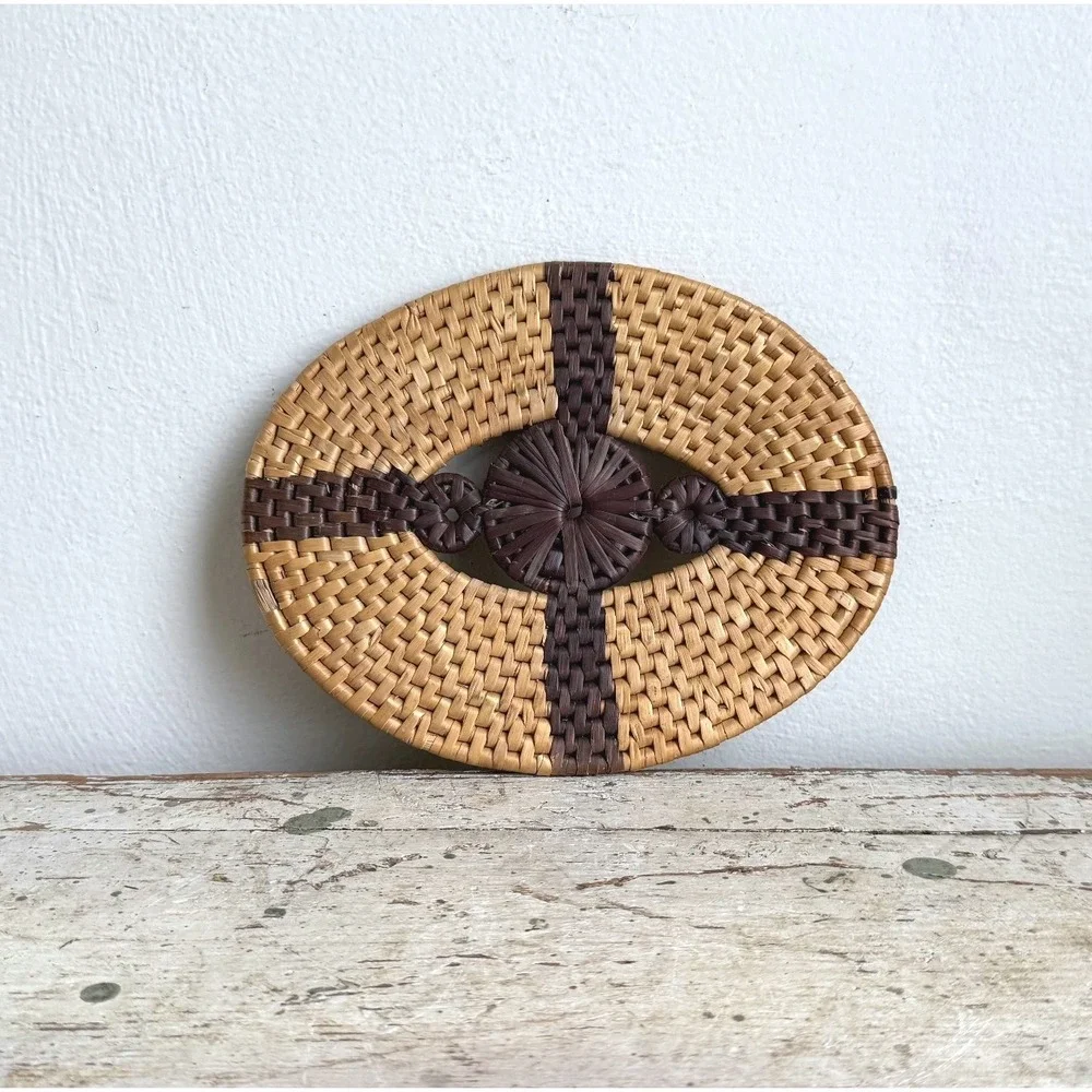 Vintage Woven Wicker Trivet Oval Boho Wall Hanging Brown Tan 9x7